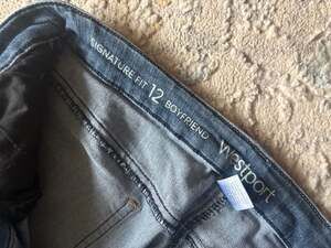 Westport Signature Fit Boyfriend Blue Denim Jeans Women's Size 12